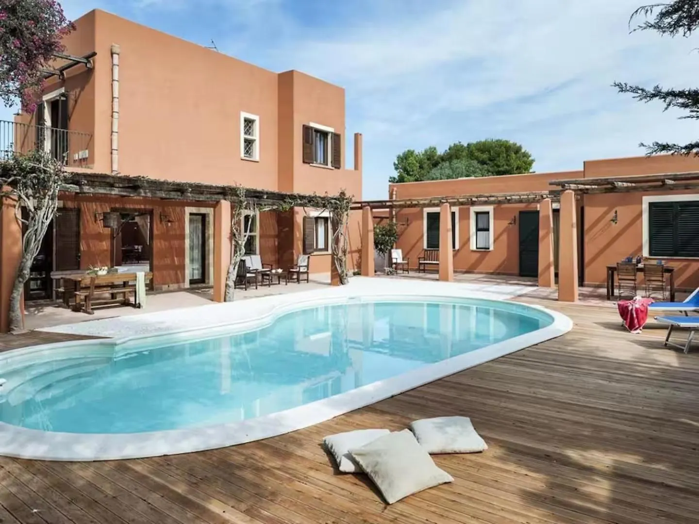 Relais Virginia Sea & Pool, Marsala Villa
