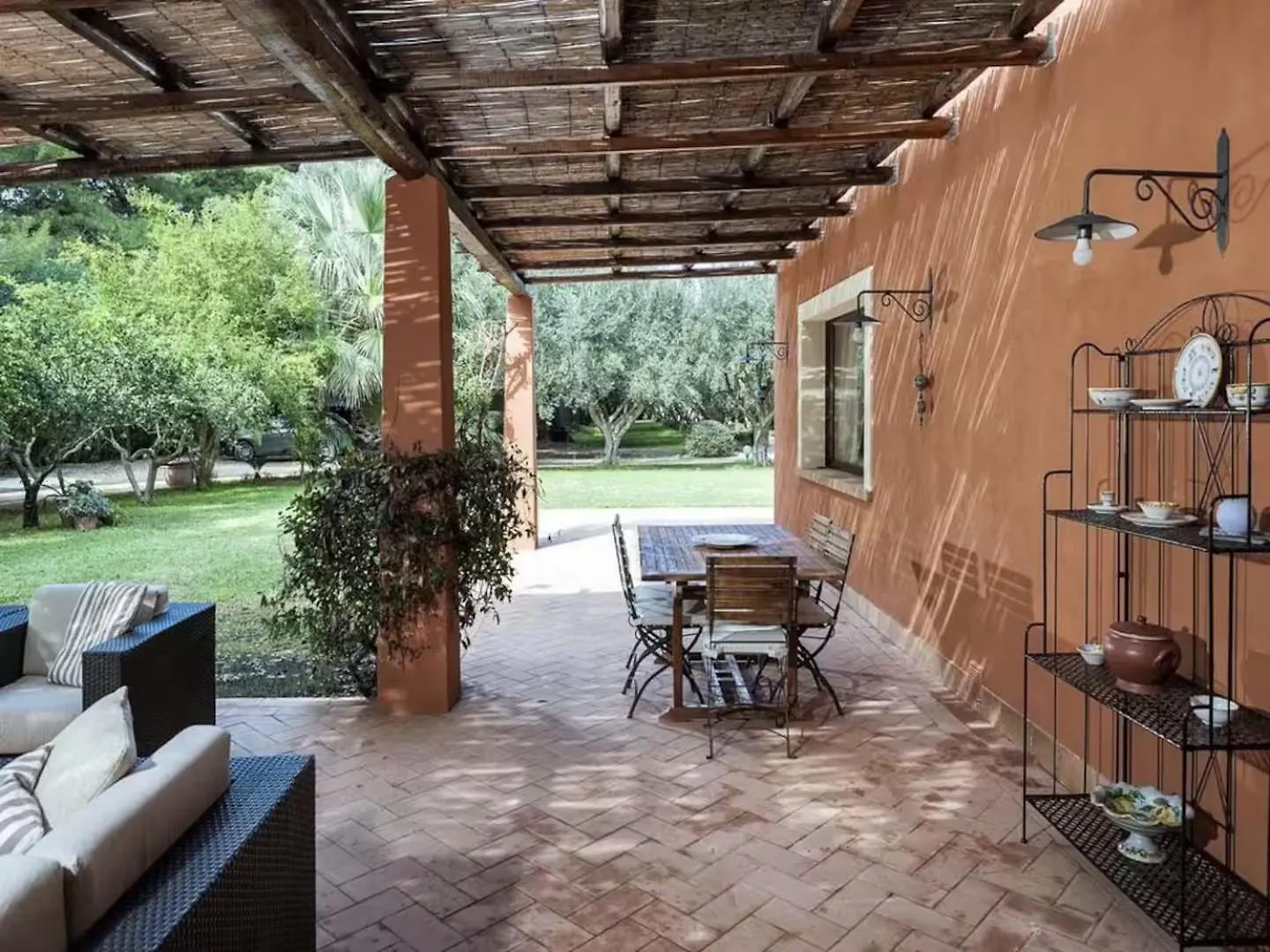 Relais Virginia Sea & Pool, Marsala Villa Italy