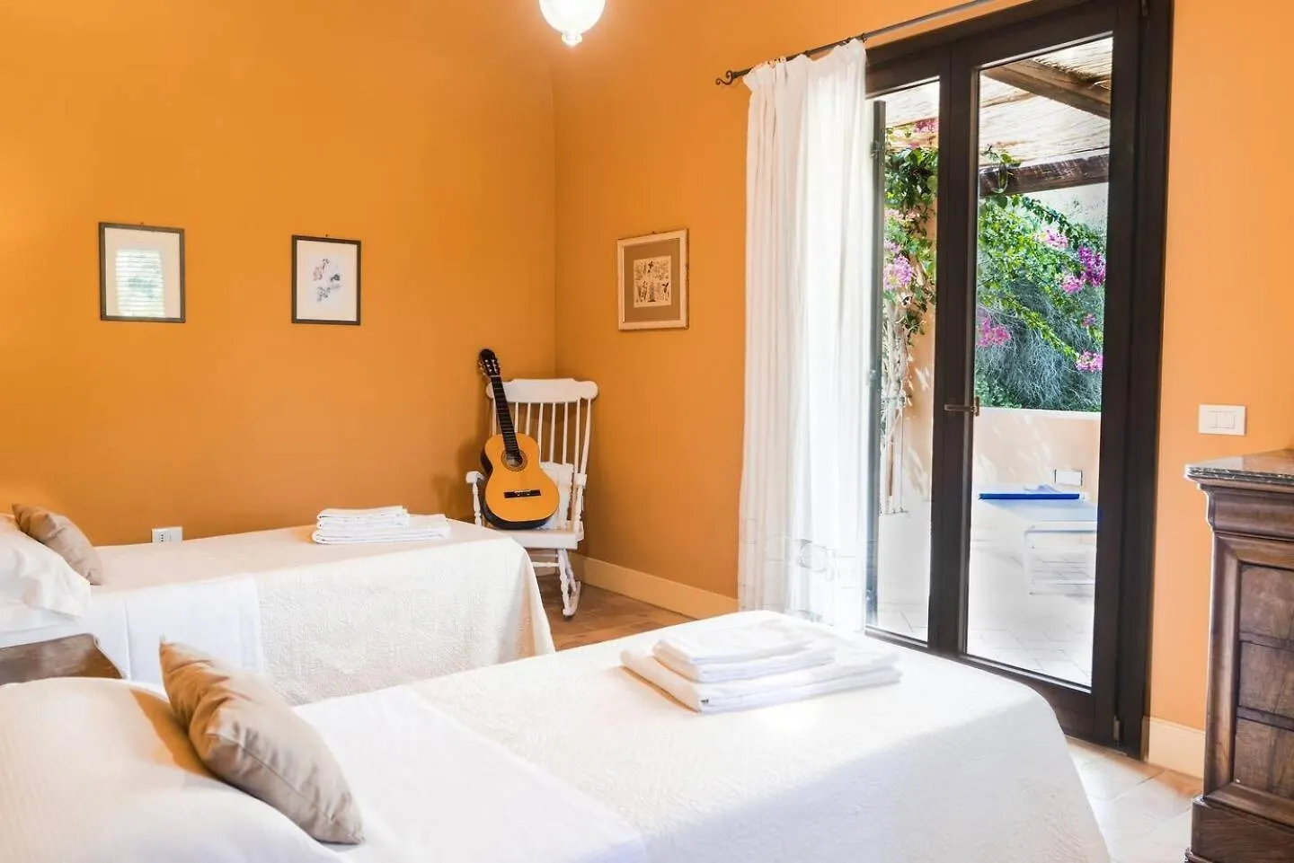 Relais Virginia Sea & Pool, Marsala Villa 0*,  Italy
